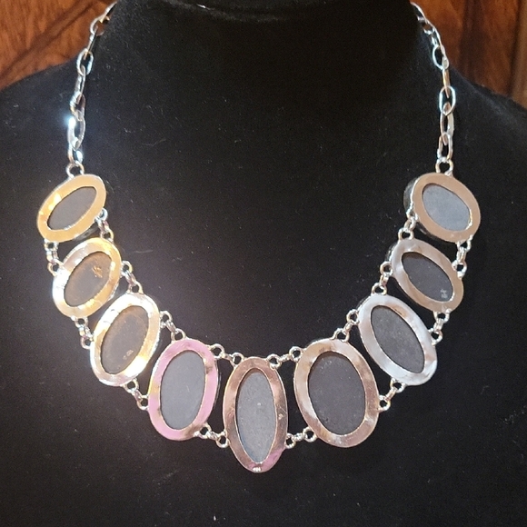 Elegant Sterling Silver 925 Abalone STATEMENT Necklace Gift Or To Keep - Picture 5 of 7